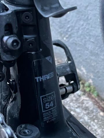 BMC Roadmachine THREE 2022 2022 Road & Gravel d'occasion — image 4 sur 9