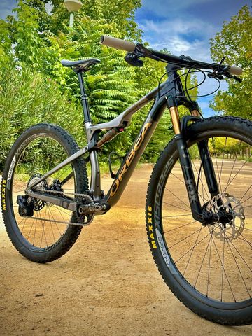 Używany Orbea OIZ M10 2022 2022 Mountainbike — zdjęcie 2 z 3