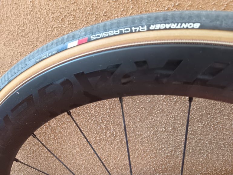 Used Trek Madone SL 6 Gen 7 2024 2024 Road & Gravel, Schwarz — image 3 of 3