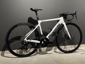 Tweedehands Bianchi Sprint 105 2025 2025 Road & Gravel — afbeelding 5 van 5