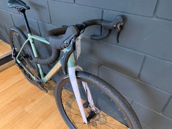 Used Orbea TERRA H45 1X 2025 2025 Road & Gravel, Grün — image 6 of 9