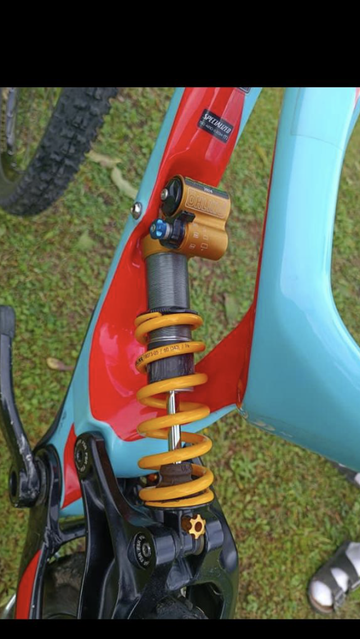 Używany Specialized Demo SRAM GX DH 2018 Mountainbike — zdjęcie 5 z 6