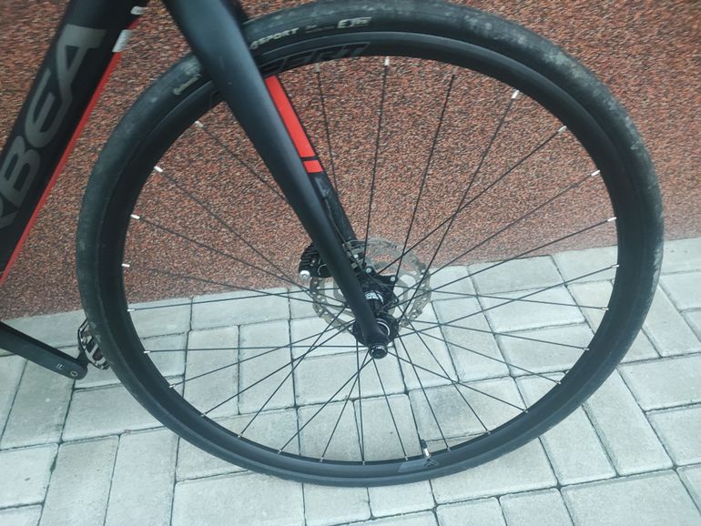 Used Orbea Avant Shimano 105 2019 Road & Gravel — image 11 of 17