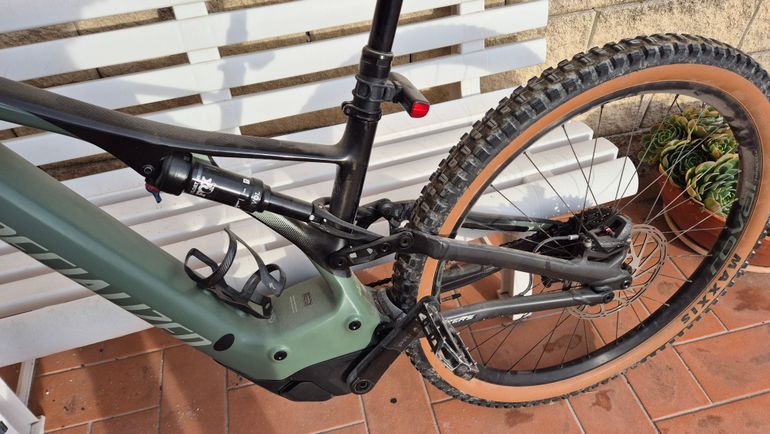 Used Specialized Turbo Levo Expert Carbon 2020 2020 Mountainbike, Green, 29 — image 4 of 6