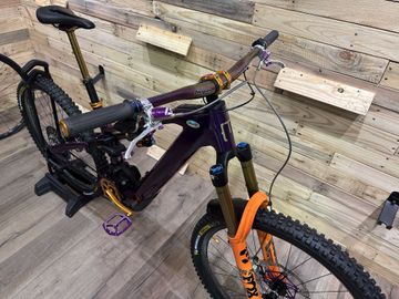 Used Moustache Game 160.9 Launch Edition 2025 2025 Mountainbike, Purple, 29 — image 3 of 5
