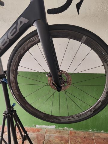 Tweedehands Orbea ORCA M20LTD-D 2020 2020 Road & Gravel — afbeelding 3 van 9
