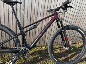 Used BMC Fourstroke LT ONE 2024 2024 Mountainbike, Red, 29 — image 4 of 14