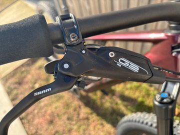 Used BMC Fourstroke LT ONE 2024 2024 Mountainbike, Red, 29 — image 11 of 14