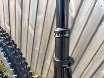 Used BMC Fourstroke LT ONE 2024 2024 Mountainbike, Red, 29 — image 12 of 14