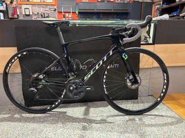 Używany Scott Foil 20 2020 2020 Road & Gravel