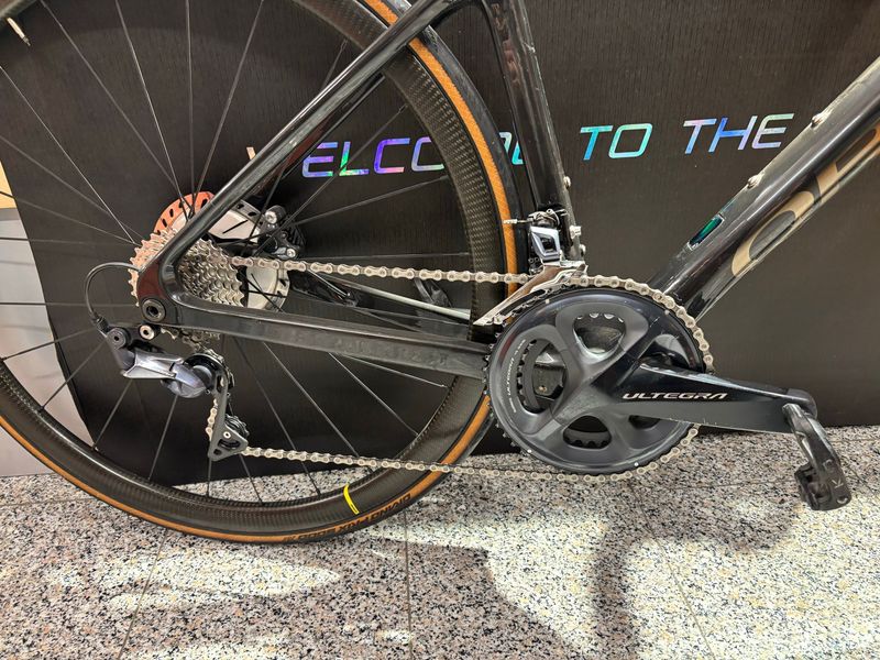 Použité Orbea ORCA M20TEAM 2022 2022 Road & Gravel — obrázek 2 z 4