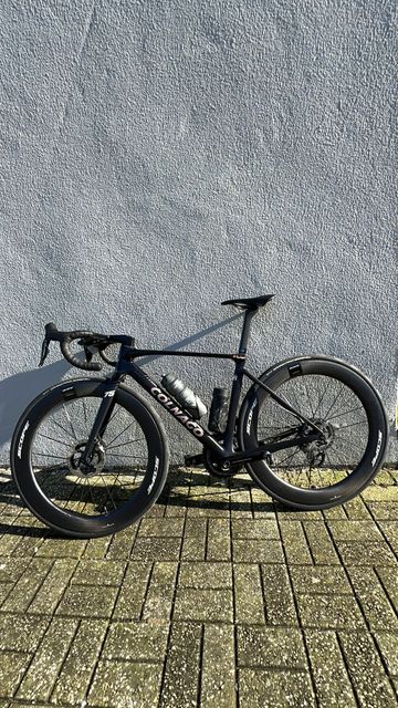 Tweedehands Colnago V5rs Disc 2025 Road & Gravel — afbeelding 2 van 3