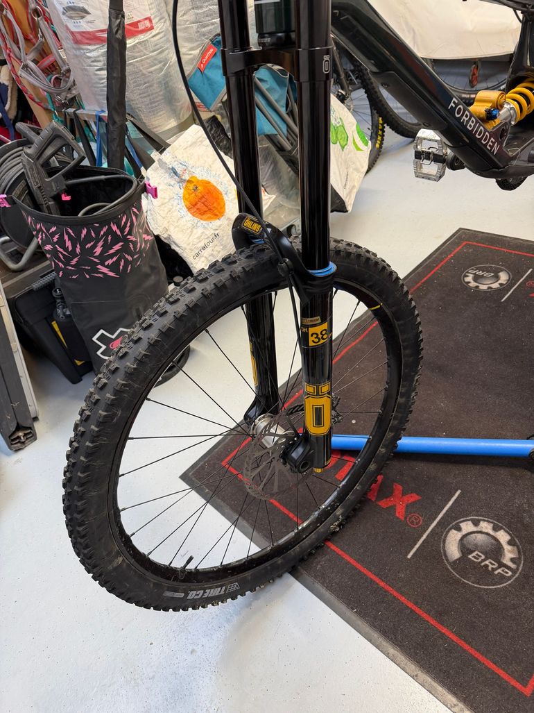 Used Forbidden Supernought 2025 Mountainbike — image 14 of 16