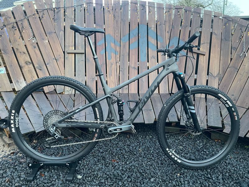 Brugt Pivot MACH 4 SL Ride GX Eagle Transmission 2025 2025 MTB