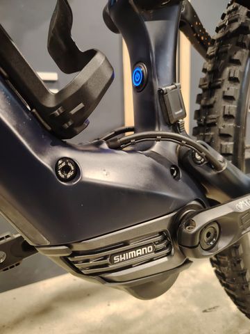 Używany Orbea RISE M-LTD 2022 2022 Mountainbike — zdjęcie 14 z 17