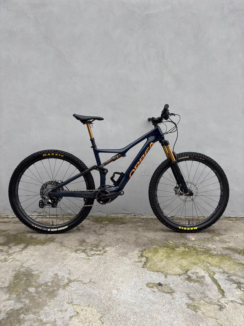 Używany Orbea RISE M-LTD 2022 2022 Mountainbike — zdjęcie 1 z 17