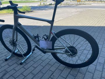 Used BMC Roadmachine 01 ONE 2024 2024 Road & Gravel, Light Gray — image 13 of 24