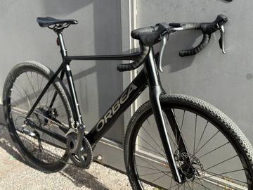 Gebrauchtes Orbea GAIN D50 20mph 2022 2022 Road & Gravel, Schwarz — Bild 3 von 4