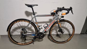 Tweedehands CUBE cross race SL 2016 2016 Road & Gravel — afbeelding 1 van 10