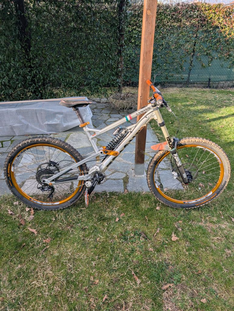 Used Canyon Canyon Torque Frx 2013 2013 Mountainbike, Hellgrau — image 1 of 13