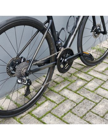 Used Specialized Tarmac S-Works SL2 2019 Road & Gravel, Black — image 4 of 9