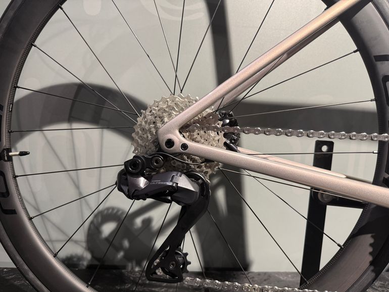 Used Specialized Tarmac SL8 S-Works Custom Ultegra 2025 Road & Gravel, Light Gray — image 5 of 6