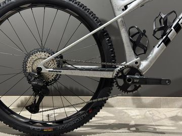 Używany Trek Supercaliber Gen2 M/L 2025 Mountainbike — zdjęcie 6 z 6