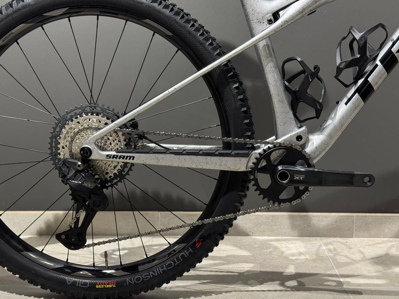 Używany Trek Supercaliber Gen2 M/L 2025 Mountainbike — zdjęcie 6 z 6