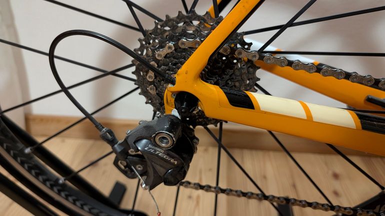 Used Trek Domane 5.2 Compact 2015 2015 Road & Gravel, Arancione — image 9 of 17