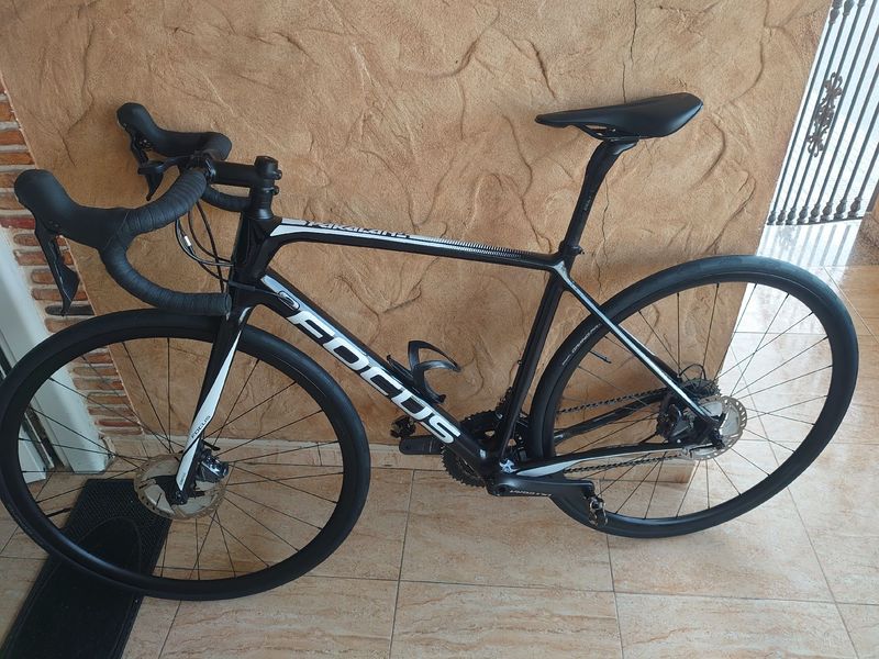 Gebrauchtes Focus PARALANE Ultegra 2018 2018 Road & Gravel, Schwarz — Bild 2 von 6