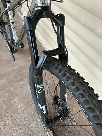 Used Transition TransAM Complete Bike 2024 2024 Mountainbike, Light Gray, 29 — image 4 of 20