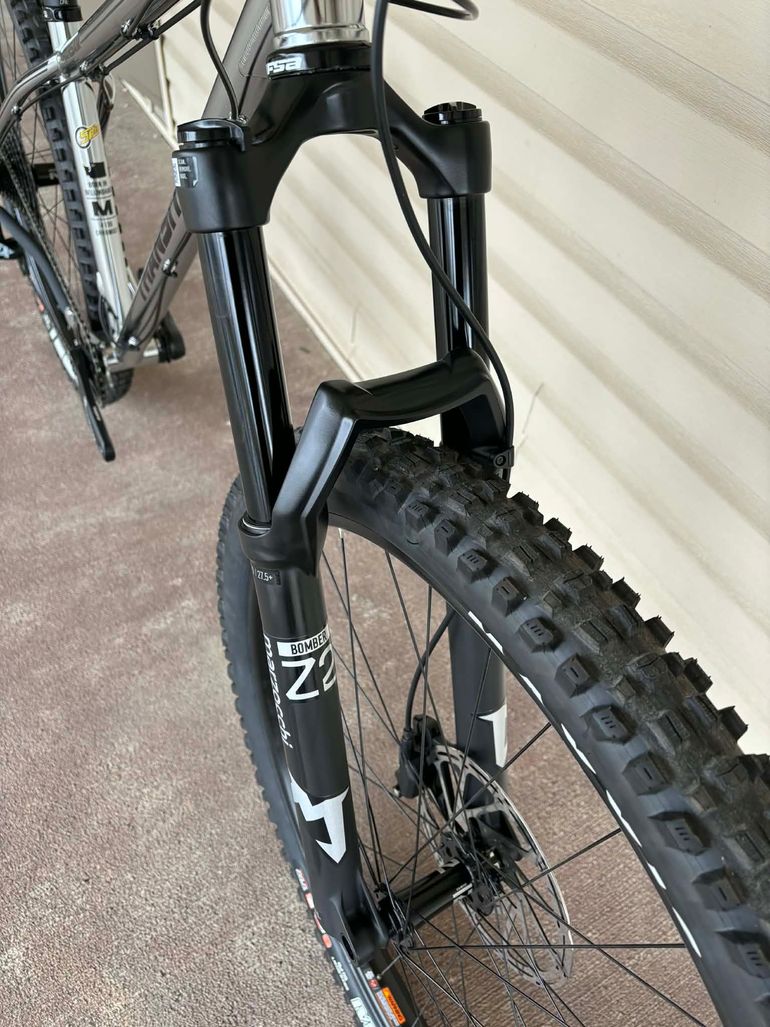 Used Transition TransAM Complete Bike 2024 2024 Mountainbike, Light Gray, 29 — image 4 of 20