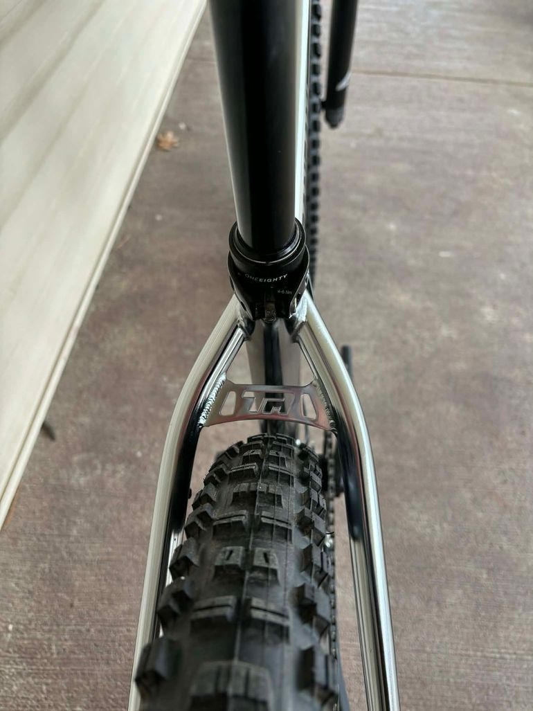 Used Transition TransAM Complete Bike 2024 2024 Mountainbike, Light Gray, 29 — image 11 of 20