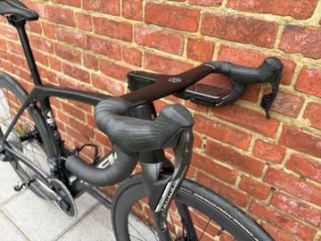 Used Trek Domane SRAM Force eTap AXS 2025 Road & Gravel, Black — image 8 of 14