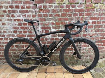 Used Trek Domane SRAM Force eTap AXS 2025 Road & Gravel, Black — image 2 of 14