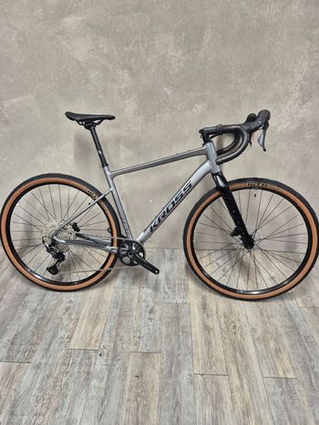 Kross, ESKER 5.0 2025