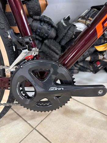 Used Ridley Kalazy - Shimano Sora 2x9 Mechanical Disc brake 2024 2024 Road & Gravel, Red — image 4 of 9
