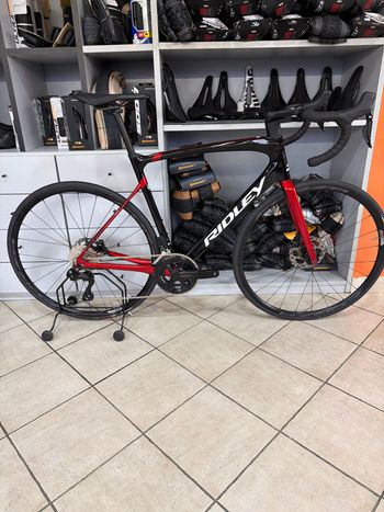 Ridley, Fenix SLiC - Shimano 105 DI2 // 2x12s 2023
