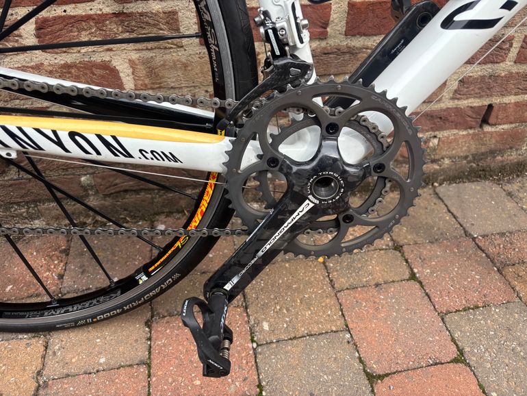 Used Canyon CF SLX 9.0 CT 2010 Road & Gravel, Weiß — image 7 of 7
