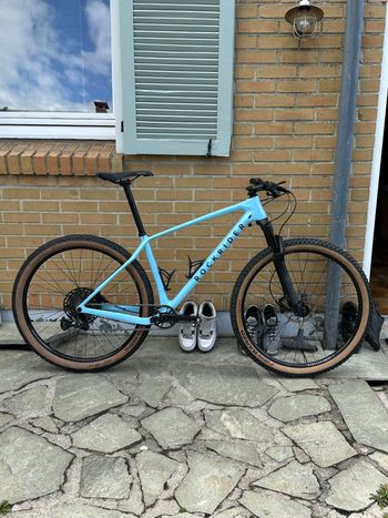 ROCKRIDER, Cross Country Mountainbike 29 Zoll Race 740 Carbon Recon blau 2025