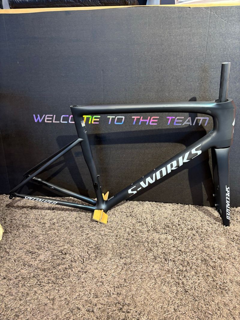 Použité Specialized S-Works Tarmac SL8 LTD – Demi Dreaming 2026 Frameset 2026 Road & Gravel