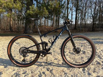 Giant, Anthem Advanced Pro 1