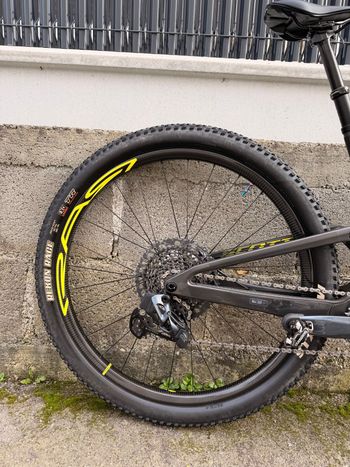 Used Scott Scott Spark RC 2022 2022 Mountainbike — image 8 of 9