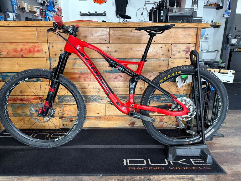 Used Orbea Occam Shimano Deore XT 2015 Mountainbike, Red — image 3 of 3