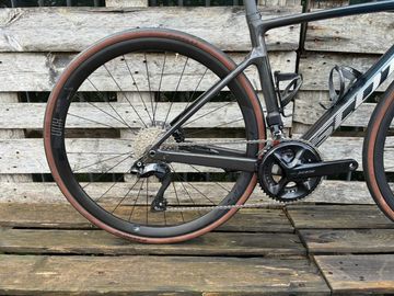 Gebrauchtes Scott Addict Shimano 105 Di2 2023 Road & Gravel, Blau — Bild 2 von 6