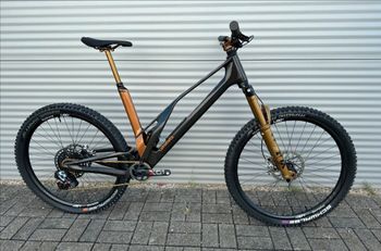 UNNO, DASH Race S3 2023 Frameset