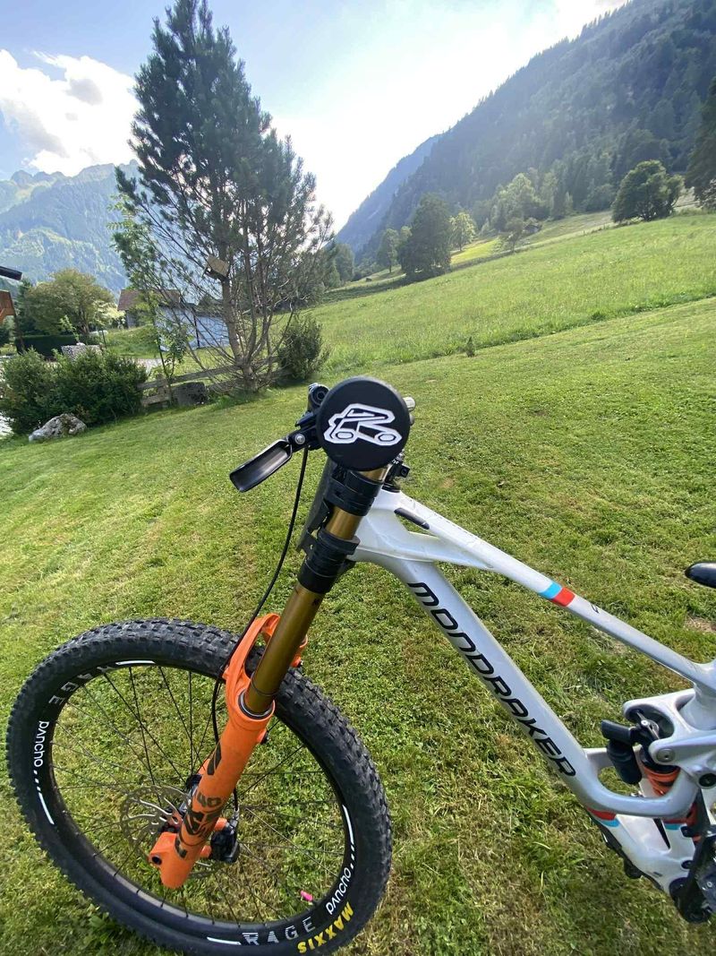 Tweedehands Mondraker Summum Shimano SLX 2023 MTB