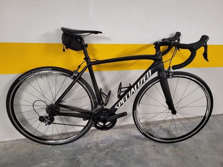 Used Specialized Tarmac Comp 2015 2015 Road & Gravel, Black — image 1 of 8