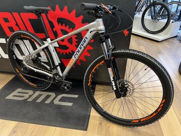 Gebrauchtes Lee Cougan Nitro Mtb 2023 Mountainbike, Weiß — Bild 1 von 6