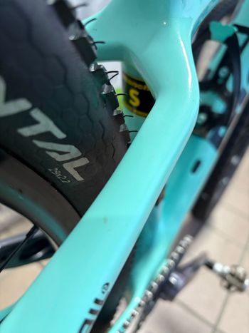 Used Bianchi Bianchi Methanol Cv Rs 2021 Mountainbike, Green — image 6 of 7